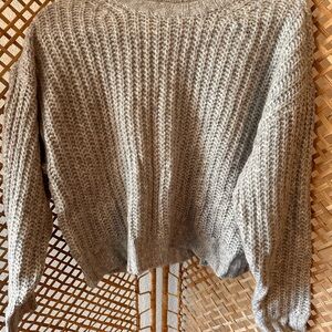 American Eagle Outfitters Gray Crew Neck Sweater with Ribbed Knit